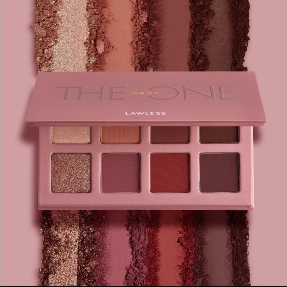 LAWLESS The Baby One Eyeshadow Palette Talc Free